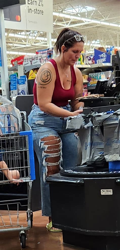 Wide Hips Milf In Jeans Tight Jeans Forum