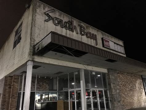 Haunted Movie Theater : r/evilbuildings