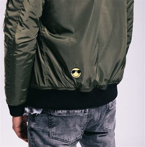 Smiley-Patch-Bomber | DefShop France Blog