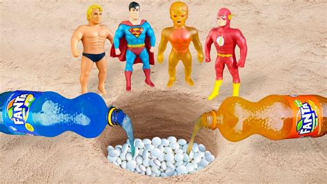 Experiment Stretch Armstrong X Ray Superman Flash Vs Fanta And