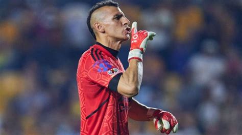 Nahuel Guzmán el protagonista del partido Tigres vs Whitecaps