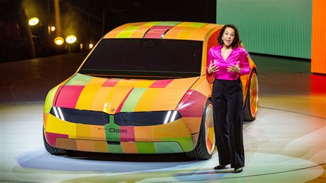 BMWs Color Changing Concept Car In Action ResetEra