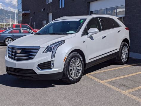 Certified Pre Owned 2017 Cadillac Xt5 Luxury Awd Awd Sport Utility