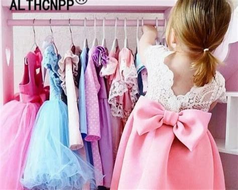 Платья на прокат для девочек, для выпускного в садик, на торжество ...