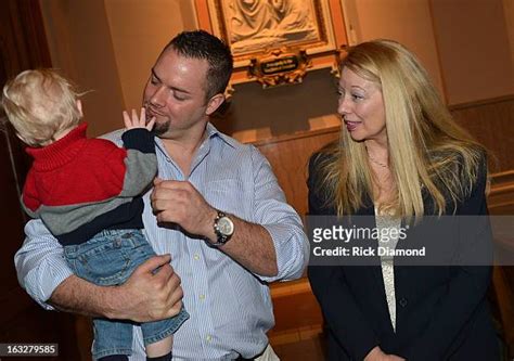 Tim Mccready Mindy Photos and Premium High Res Pictures - Getty Images