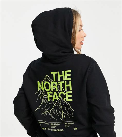 The North Face Mountain Outline hoodie in black Exclusive at ASOS | ASOS | North face outfits ...