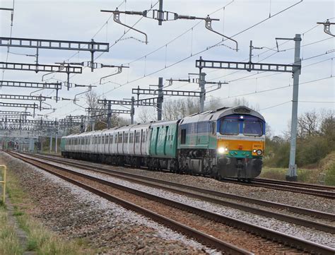 GBRf 66711 5Q35 GB Railfreight Aggregate Industries Liveri Flickr