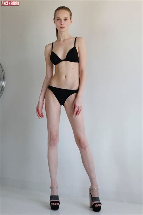 Naked Merilin Perli Added By Ka