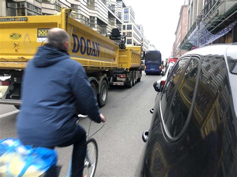 ADFC Statement Zur Dpa Meldung Radfahrer Verursachen Immer Mehr