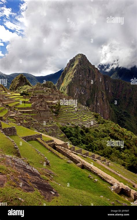 Machu Picchu The Lost City Of The Incas Peru Stock Photo Alamy