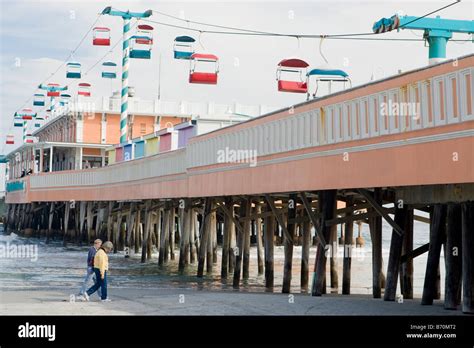 The Pier And Boardwalk At Daytona Beach In Florida Stock Photo Alamy