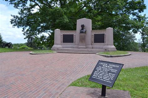 Travel and Talk Travel The Gettysburg National Cemetery and Military ...