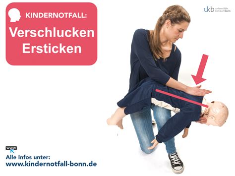 Verschlucken Ersticken Beim Kind Kindernotfall Bonn Erste Hilfe Am Kind