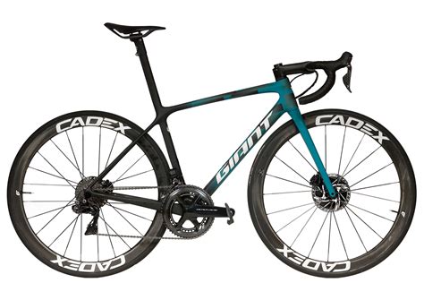 Giant Renueva Con El Kern Pharma Hasta Giant Bicycles Espa A