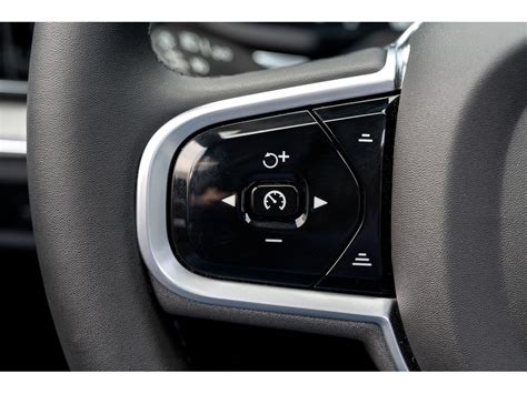 2023 Volvo V60: 95 Interior Photos | U.S. News