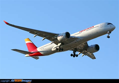 Airbus A Iberia Ec Mxv Airteamimages