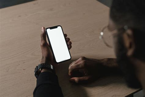 RCS vs SMS Security: Which Is Safer and More Secure in 2024?