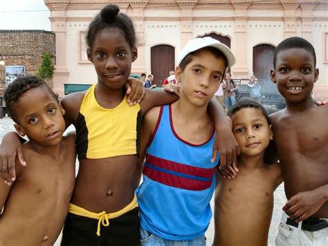 Children Standing Side By Side Cuba Children Boys Group Children