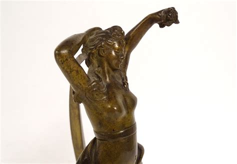 Proantic Sculpture Bronze Femme Nue Croissant Lune Nuit D Esse Diane