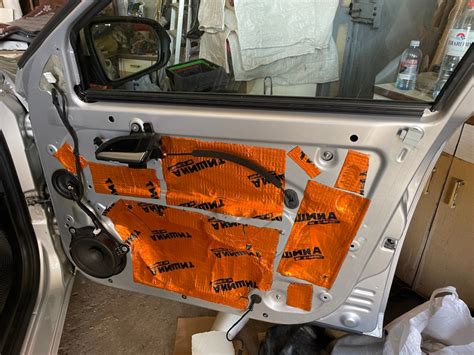 Дверные карты натирают ЛКП + шумоизоляция дверей Лада Веста — Lada ...
