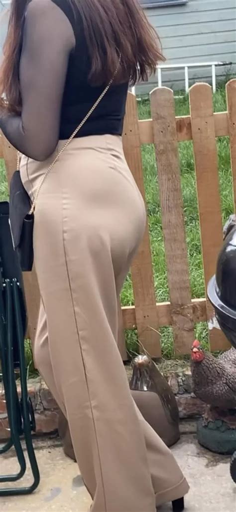 What Do You Think Of My Pants Nudes Leggingsgonewild Nude Pics Org