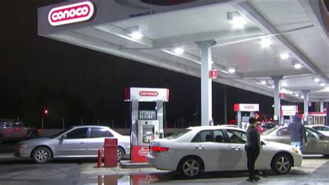 Dozens of cars broke down after using the same Conoco gas station in ...