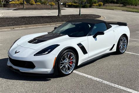 11k-Mile 2017 Chevrolet Corvette Z06 Convertible 3LZ Z07 for sale on ...