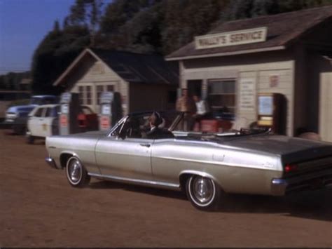 IMCDb.org: 1966 Mercury Comet Caliente Convertible [76D] in "The Andy