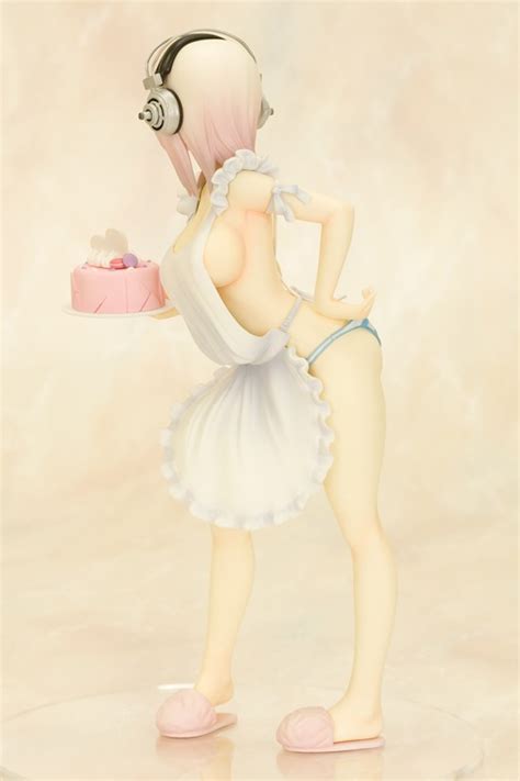 Super Soniko Naked Apron Shimapan Figure Sankaku Complex