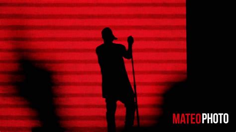 Kanye West Blood On The Leaves Live At The 2014 Budweiser Made In