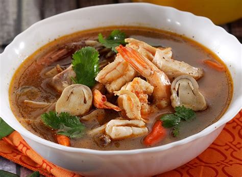 Tips Membuat Kuah Tom Yam Dengan Warna Merah Menggoda Ternyata Cuma