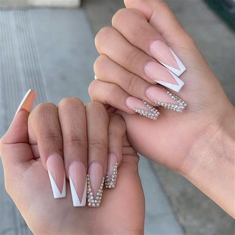 22 Classy Way To Rock Nude Nails Beige French Nails With Gem