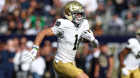 Notre Dame Moves Up To 9th In The Latest Coaches Poll Athlon Sports