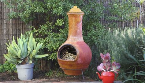 Spanish-Style Backyard Ideas | Garden Guides