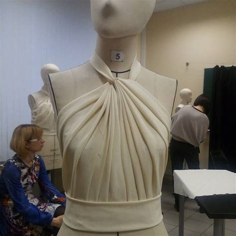 Pin By Nai Thana On Draping Draping Fashion Pattern Draping Draping