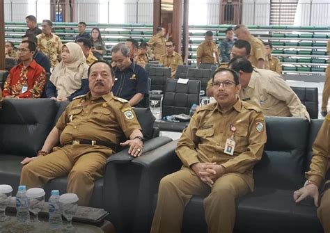 Sekda Mempawah Terima DIPA Dan TKD TA 2024 Pontianak Post