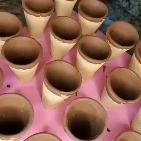 Ideias De Cone Trufados Cones De Chocolate Cones Doces Cone Trufado