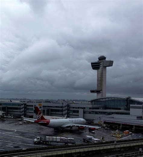 Dodging A Bullet Two Planes Nearly Collide On Runway At Jfk Airport