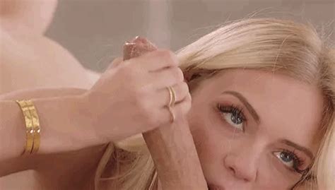 Blondes Do It Better Porn Pic