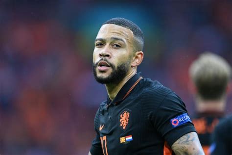 Pays Bas Apte Pour Le Mondial Depay Toujours Incertain Contre Le S N Gal