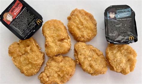 McDonald’s rolls out a new Chicken McNuggets dipping sauce and a Kit ...