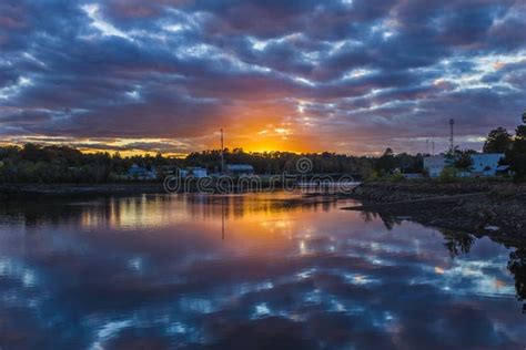 Border Crossing between Calais, Maine and St. Stephen, New Brunswick ...