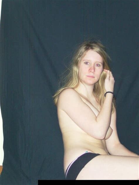 Amateur Blonde Lingerie 1 146 1600x1200 Porn Pic