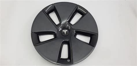 2017 2019 Tesla Model 3 18 Aero Hubcap Wheel Cover With Center 1044271