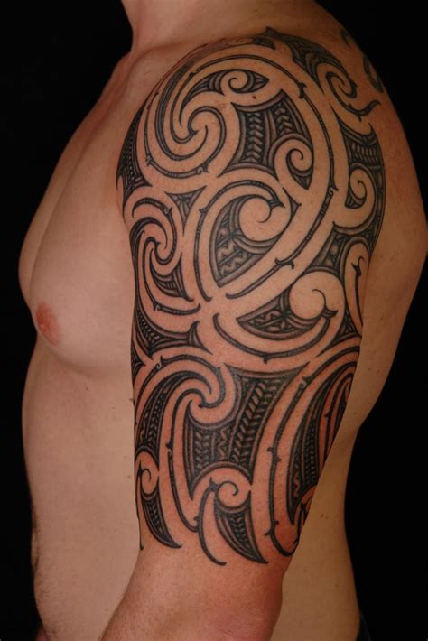 Hawaiian Tribal Tattoo On Left Half Sleeve