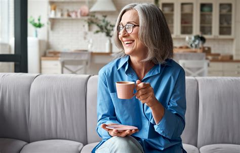 Por qué aparecen las canas y cómo prevenirlas