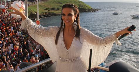 Divas De Salvador Veja Looks De Ivete Sangalo Claudia Leitte E