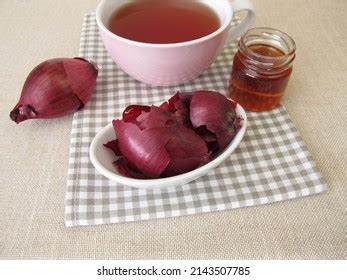 157 Red Onion Peel Tea Images, Stock Photos, 3D objects, & Vectors | Shutterstock