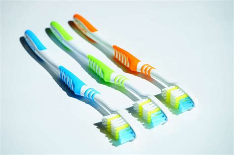 Knowing The Difference Between A Hard And A Soft Toothbrush