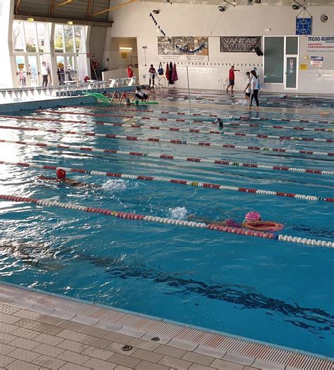 E La Piscina Comunale Lughese Chiude Per Due Settimane